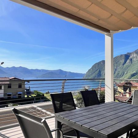 Costa Blu - Terrace Overlooking The Lake & Pool Riva di Solto Bagian luar foto